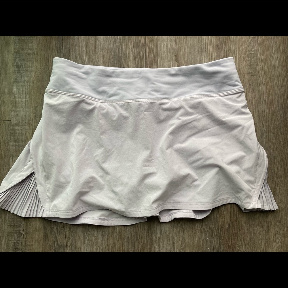 Lululemon Play off the Pleats Skirt